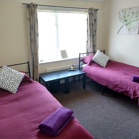 Rowe Gardens - Self Catering - Guesthouse Style - Comfortable Twin Or Double Rooms - Quiet Residential Area ووركينجتون المظهر الخارجي الصورة
