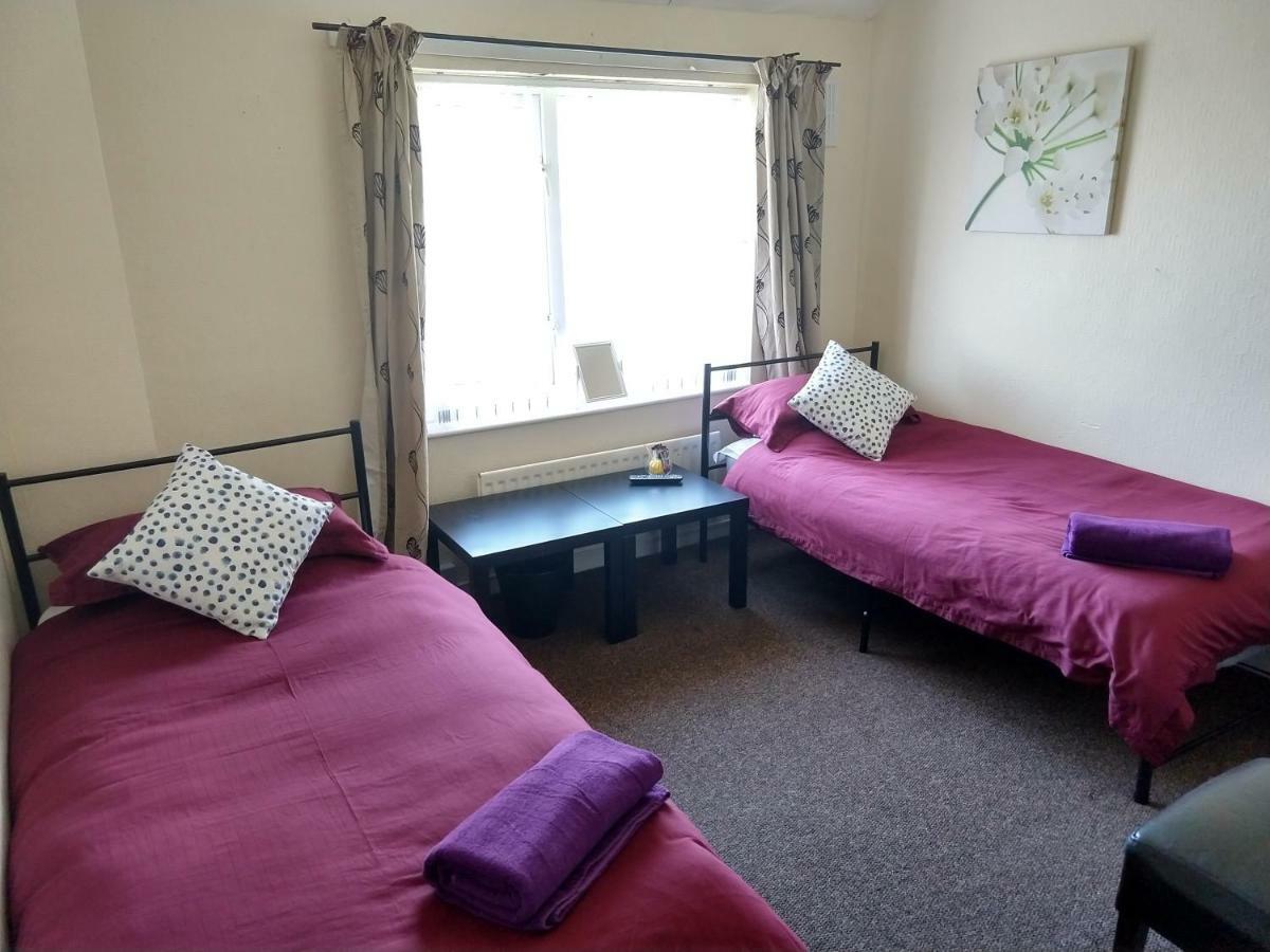 Rowe Gardens - Self Catering - Guesthouse Style - Comfortable Twin Or Double Rooms - Quiet Residential Area ووركينجتون المظهر الخارجي الصورة